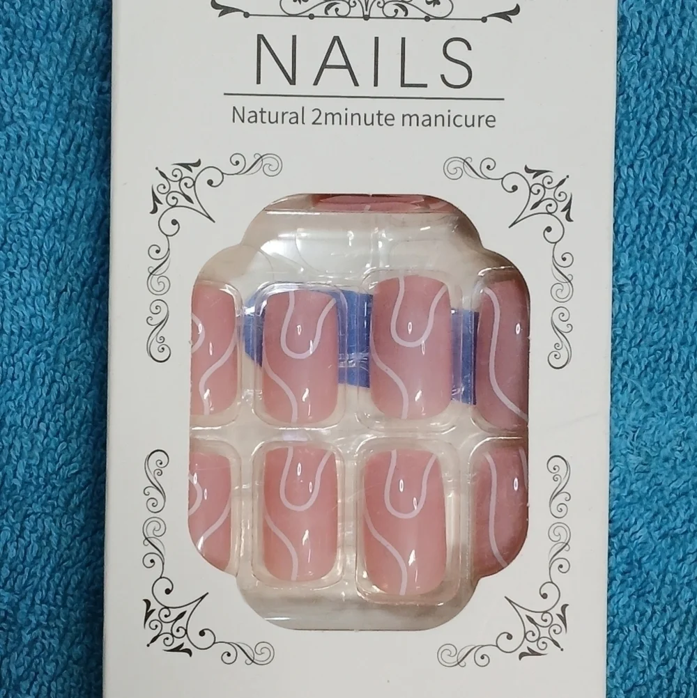 Pink white swirl press on nails 24 piece kit new